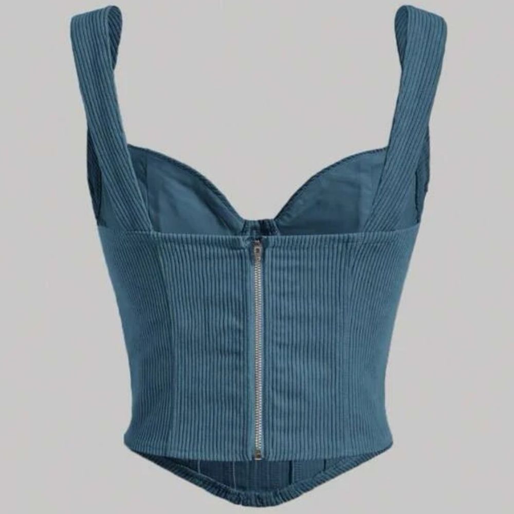 Blue Ribbed Tank Top - Picture 2 of 6